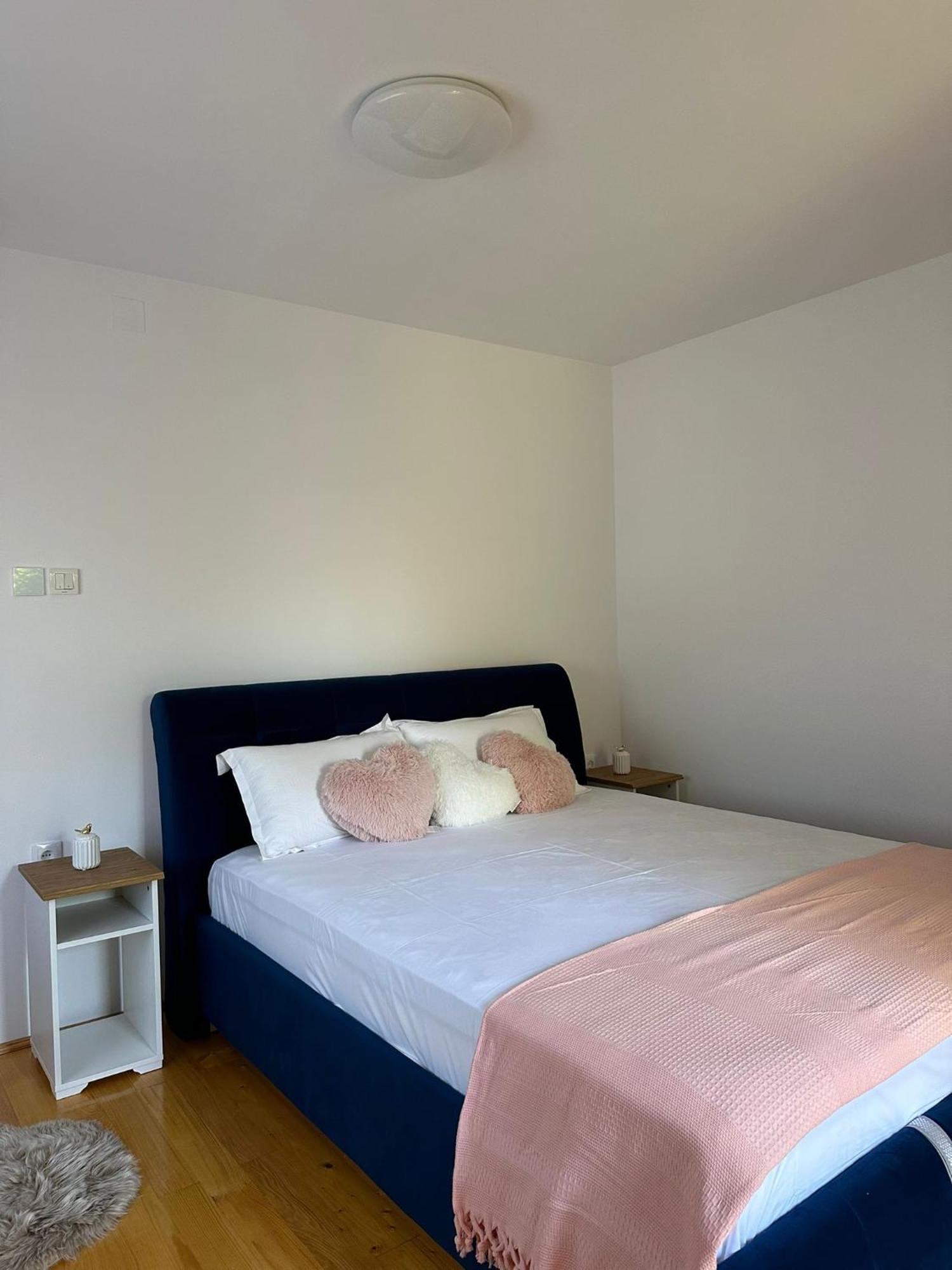 Casa Eroilor Villa Curtea De Arges Ngoại thất bức ảnh